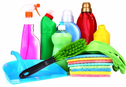Local cleaners in Enfield providing domestic cleaning for homes and flats