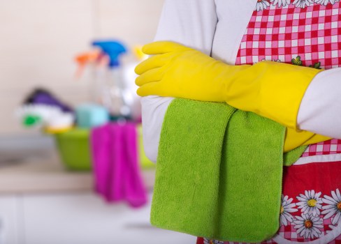Detailed cleaning of kitchen surfaces after building work in Enfield