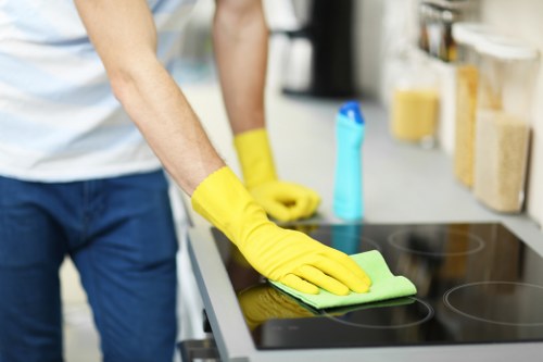 End of tenancy cleaning for an Enfield flat or rental home
